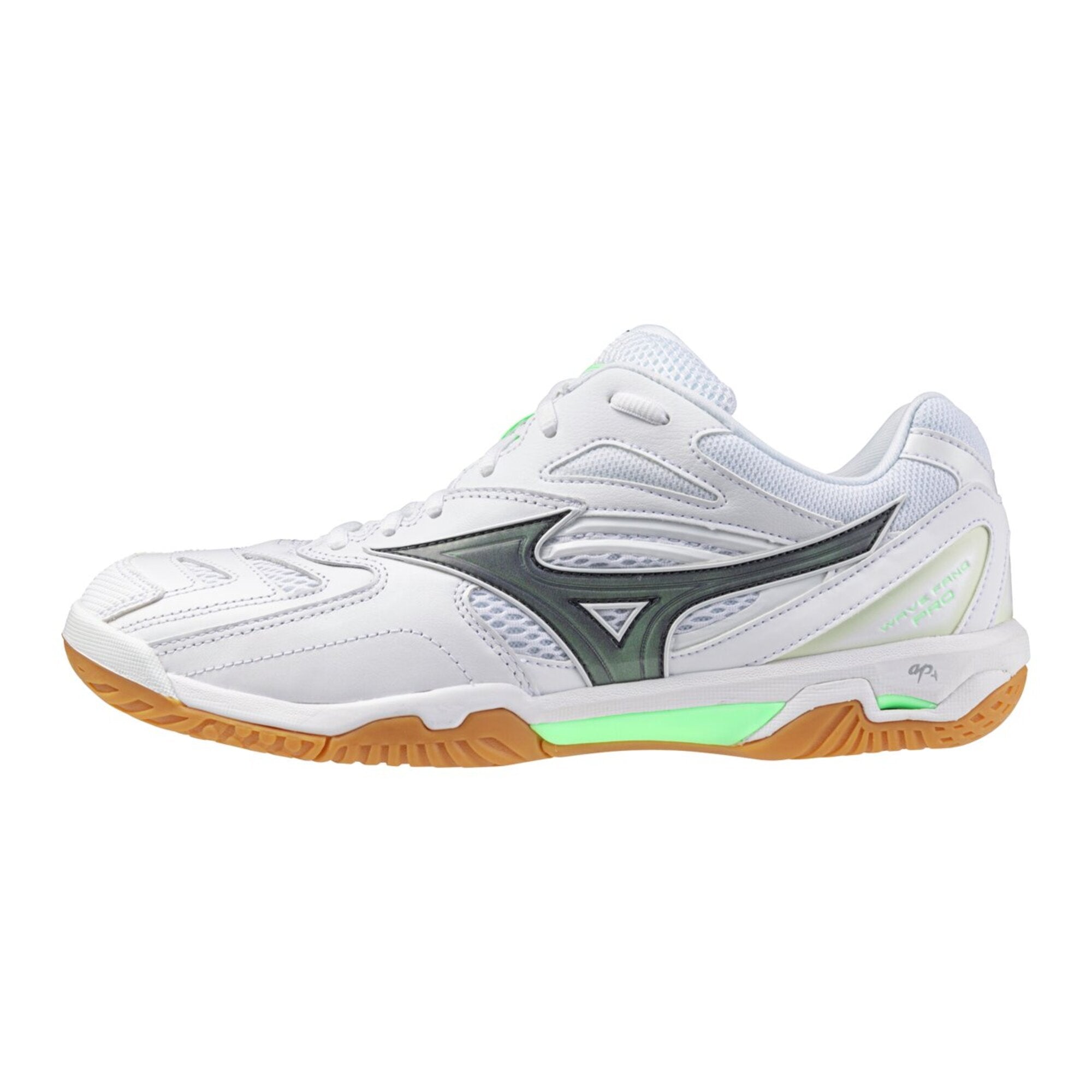 WAVE FANG PRO – Mizuno Singapore