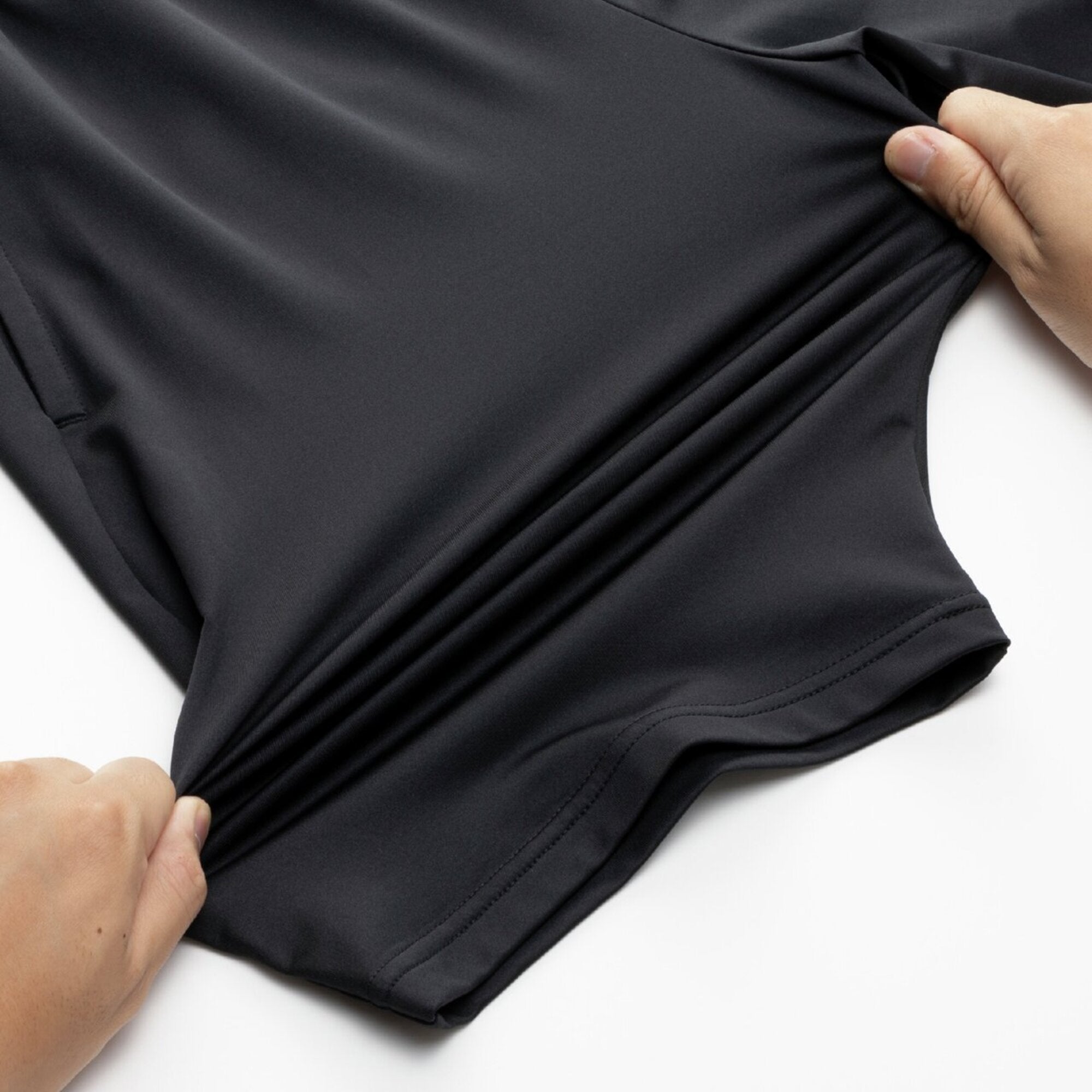 SOLID KNIT SHORTS - Clothing - Shorts