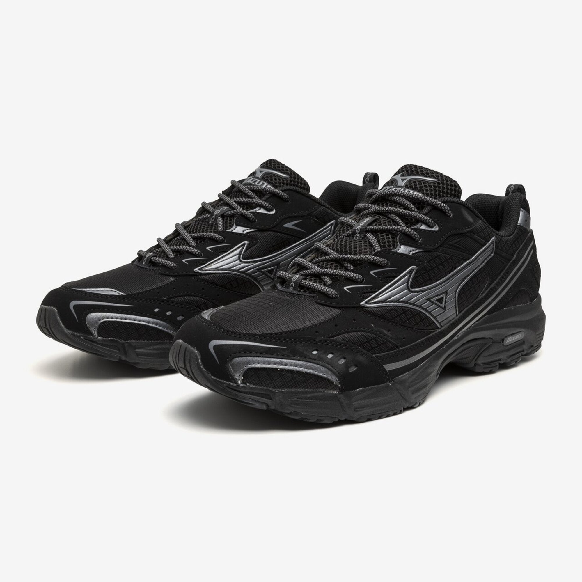 Sale Men's Shoes – Page 7 – Mizuno Singapore