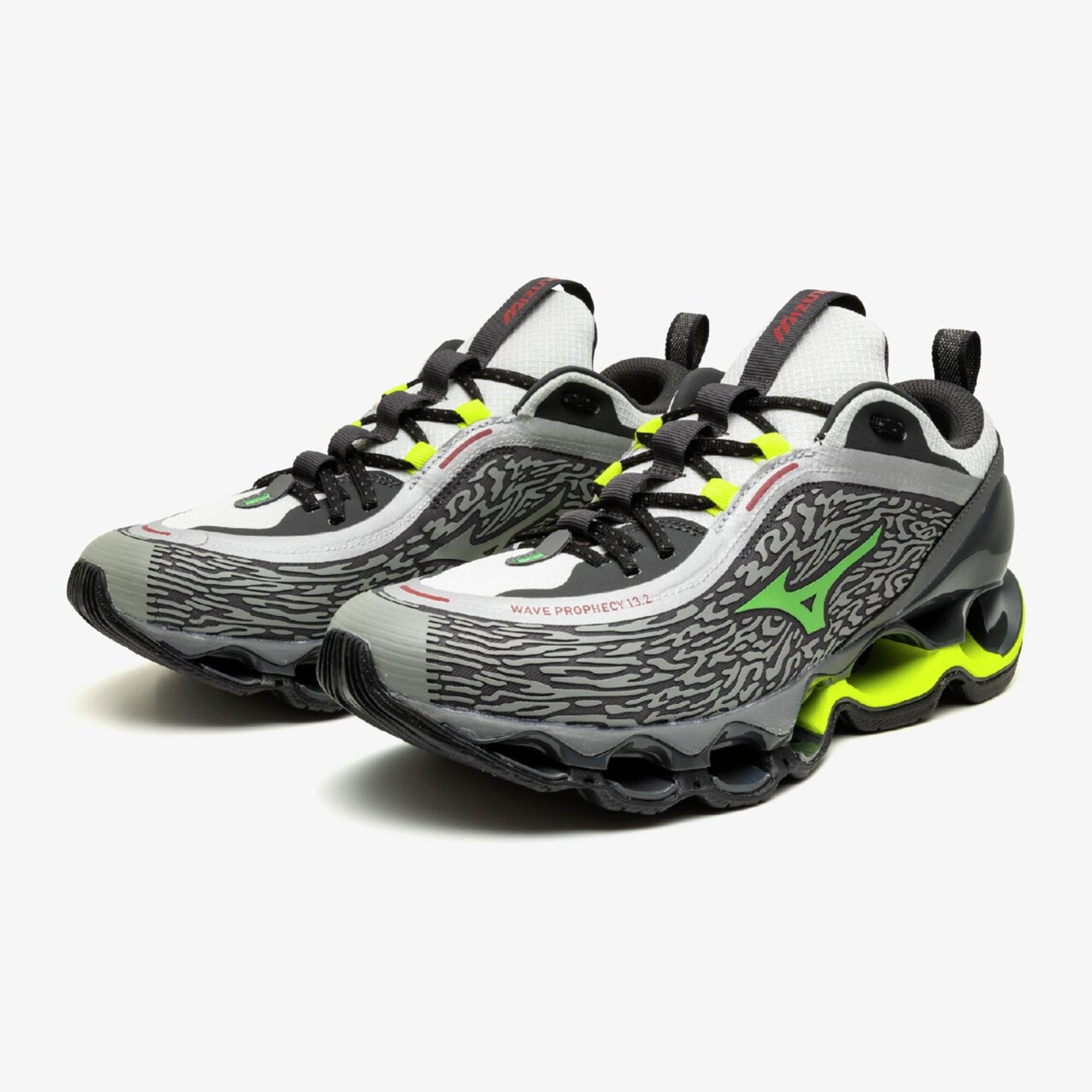 みつ WAVE PROPHECY 13.2 – Mizuno Singapore