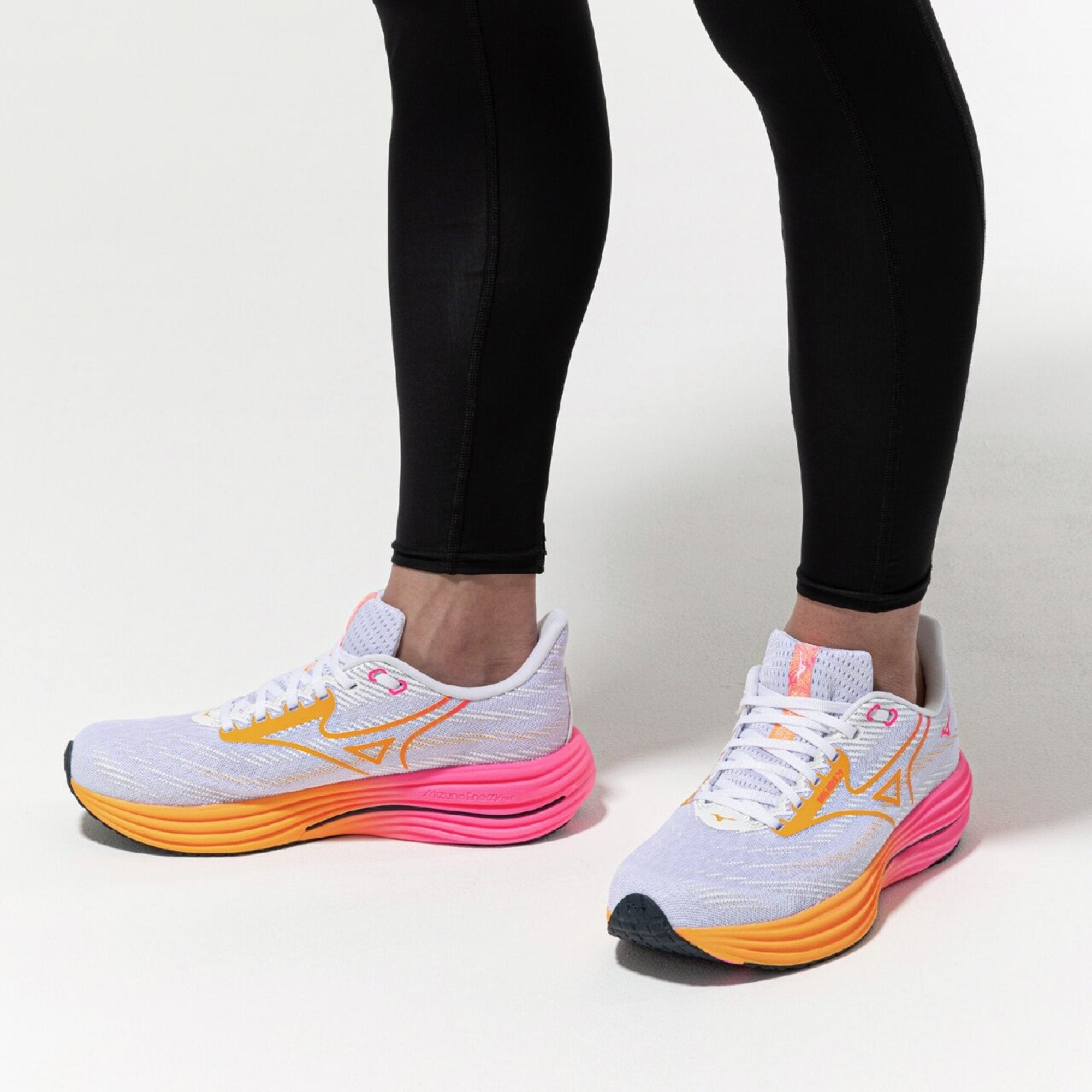 WAVE RIDER 29 – Mizuno Singapore