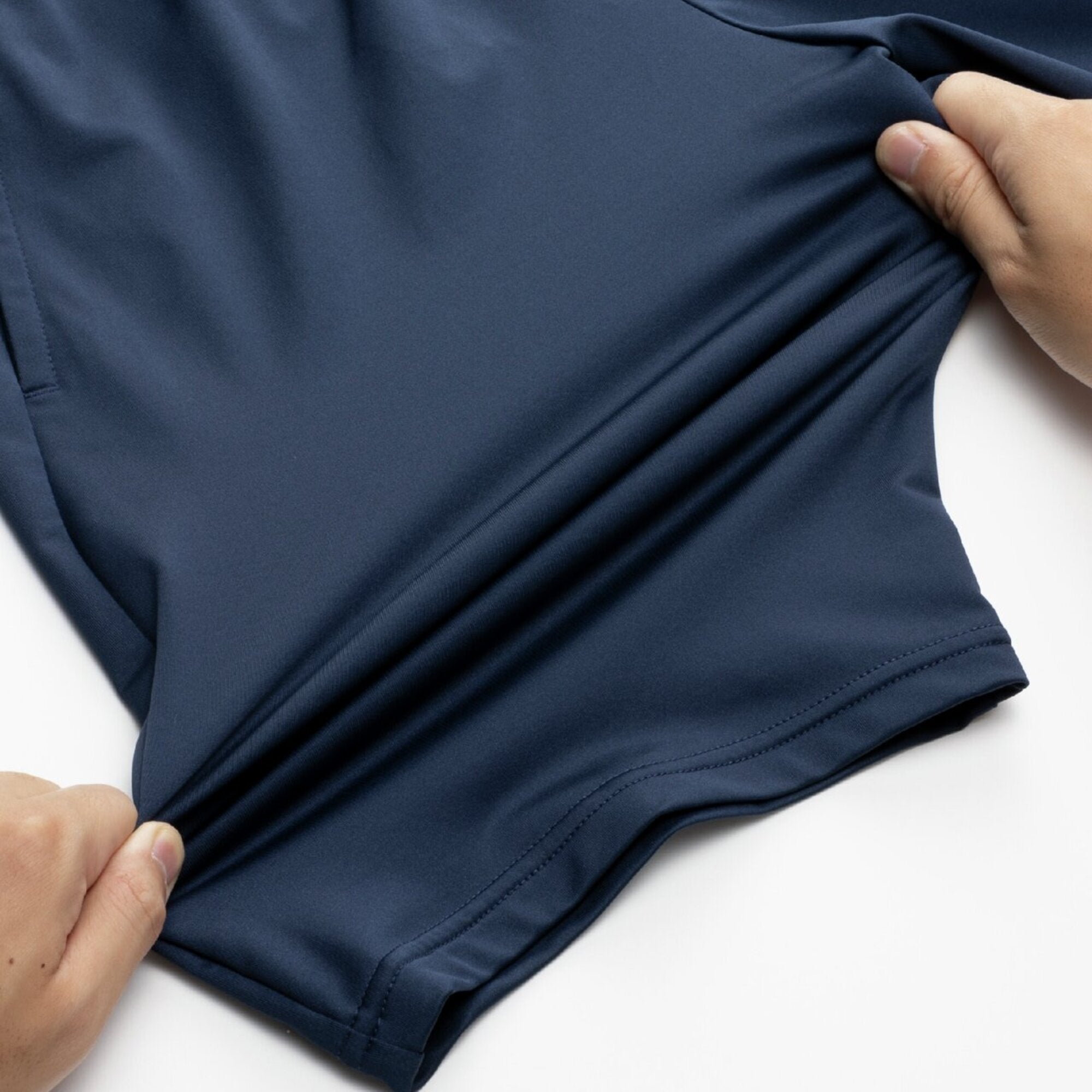 SOLID KNIT SHORTS - Clothing - Shorts