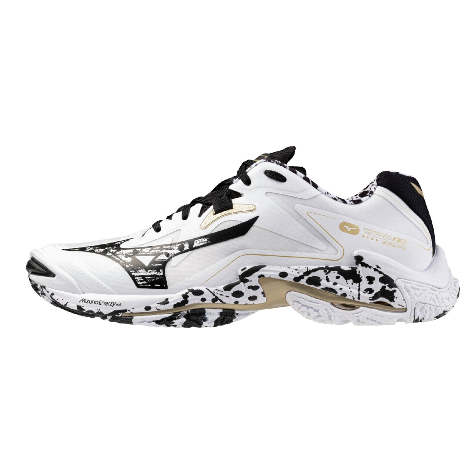 WAVE LIGHTNING Z8 – Mizuno Singapore